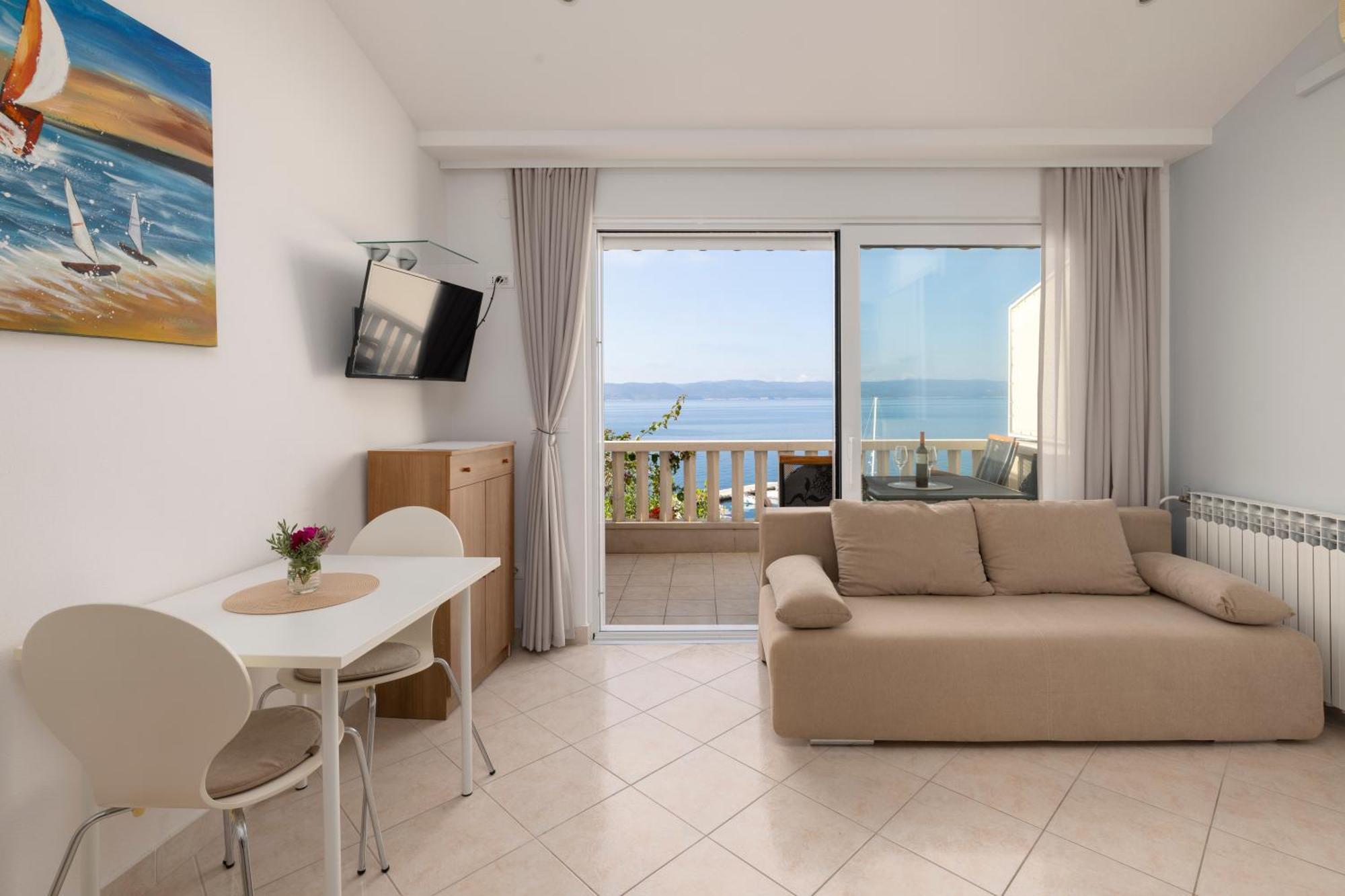 Apartmans Lale Apartment *