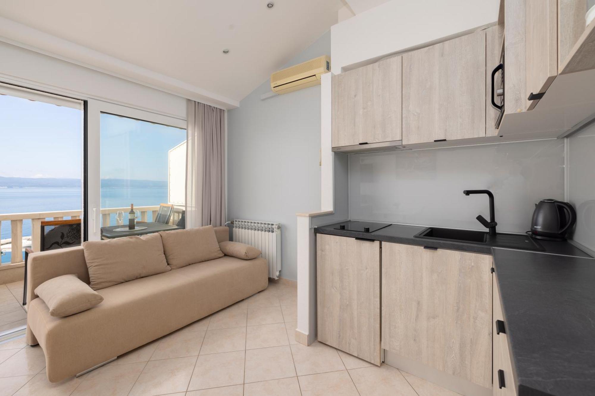 Apartment Apartmans Lale *