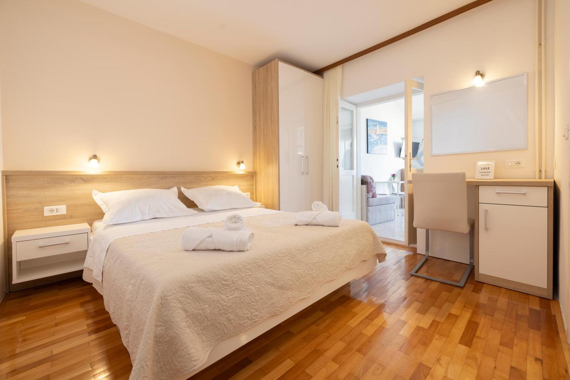 Apartment Apartmans Lale *