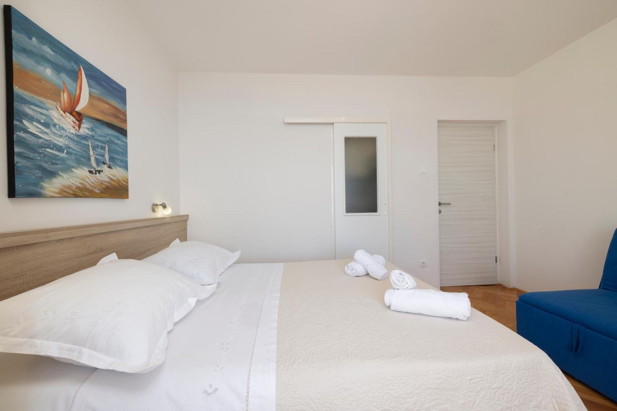 Apartment Apartmans Lale Brela